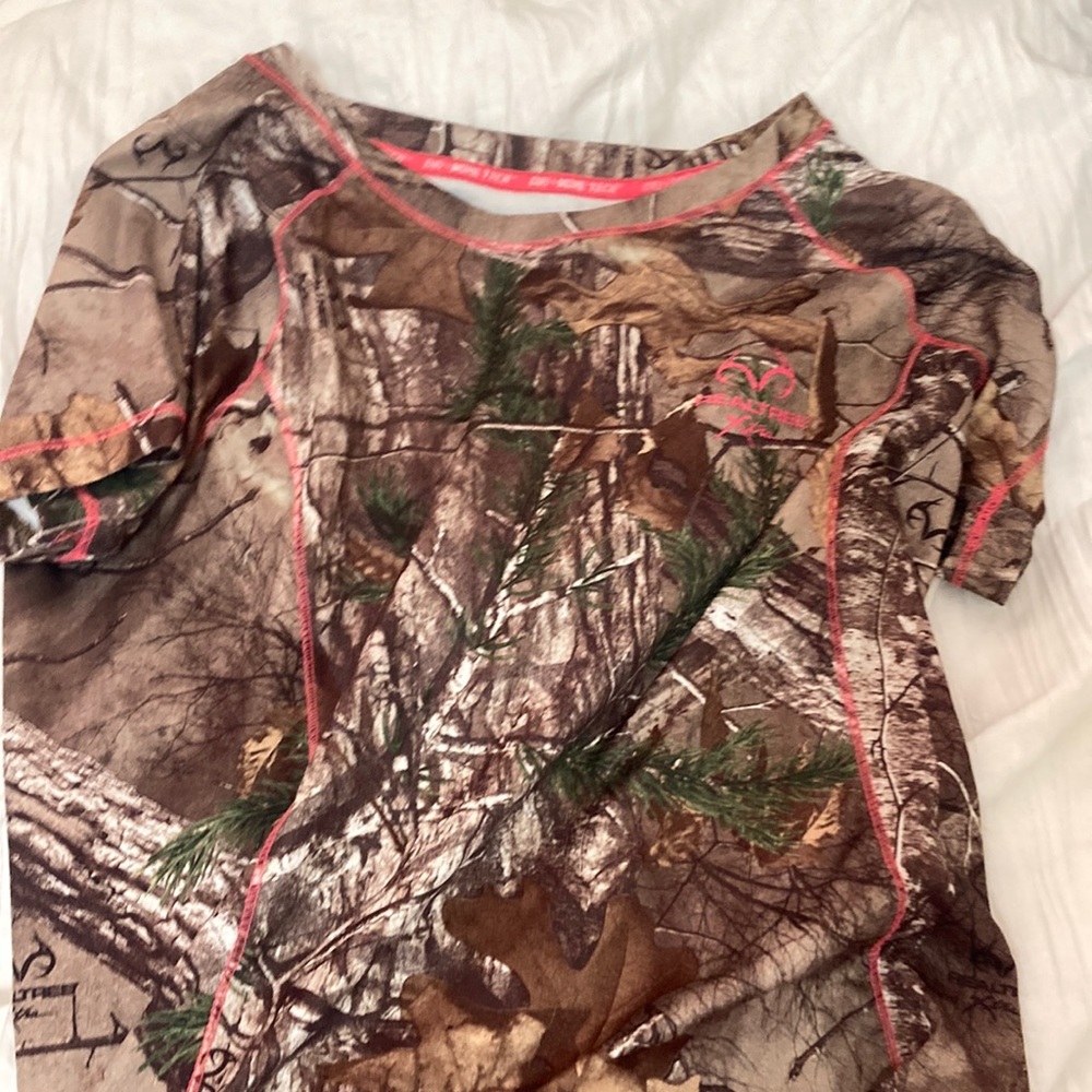 Camo/pink real tree top